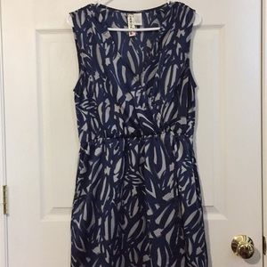 dress with pockets.